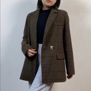 Plaid boyfriend blazer